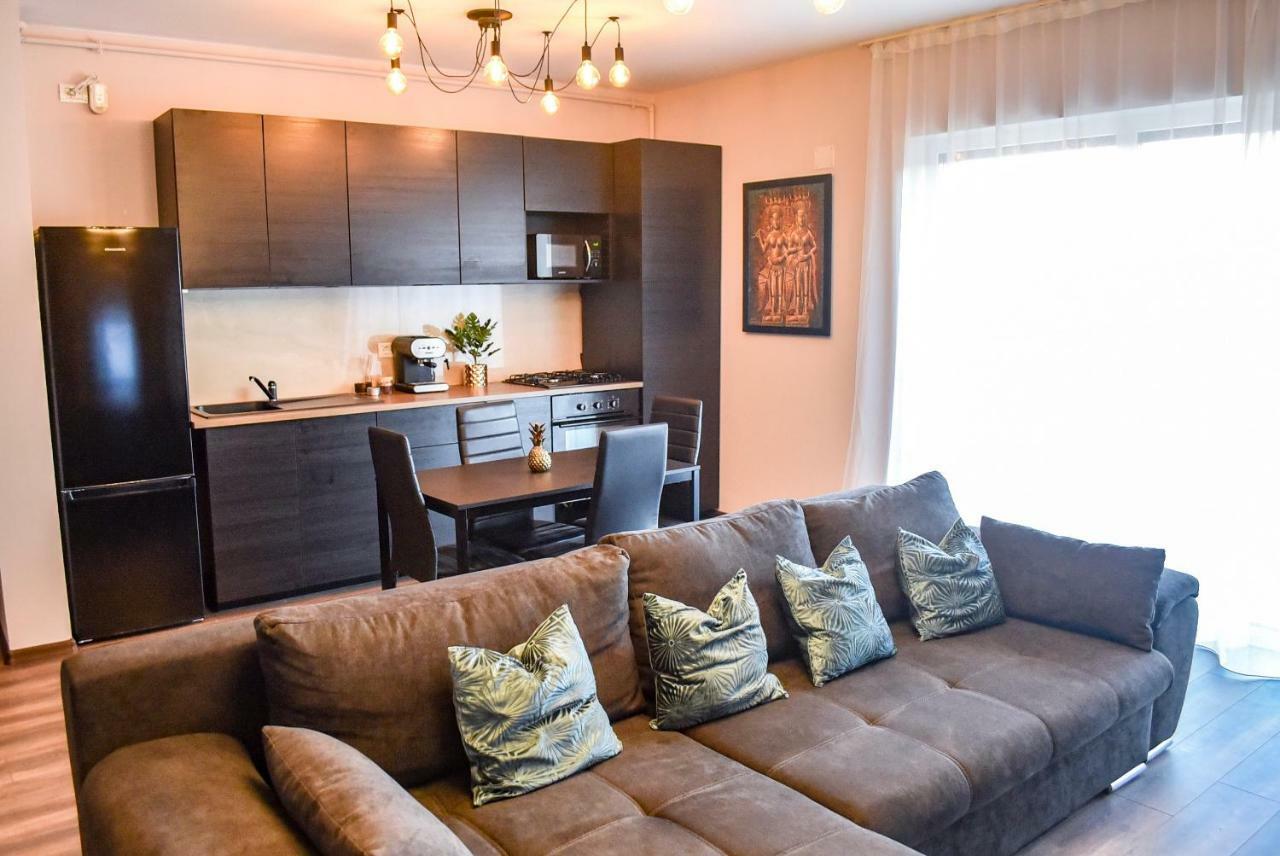 Wood Central Apartment Temešvár Exteriér fotografie